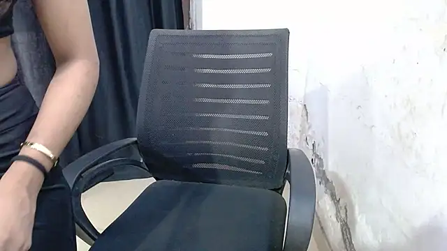 sexy vani1 online show from June 16, 4:59 am