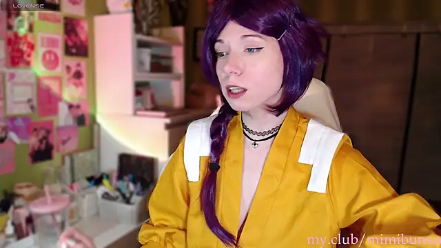 freya sunny online show from May 5, 4:09 am