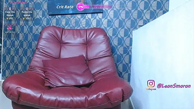 Snapshot of Leonsmoron chatting on June 20, 11:29 pm Leonsmoron online show from June 20, 11:29 pm
