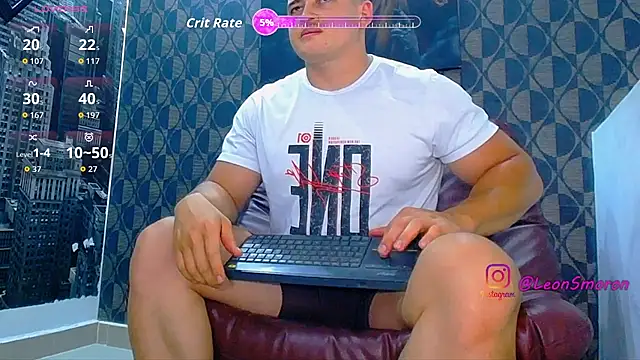 Snapshot of Leonsmoron chatting on June 26, 12:04 am Leonsmoron online show from June 26, 12:04 am