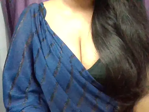 Roopshikha39 online show from July 8, 7:29 pm