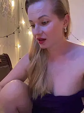 Lady  Maria online show from October 1, 4:35 pm