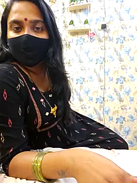 Queen Anushka69 online show from February 16, 6:43 pm