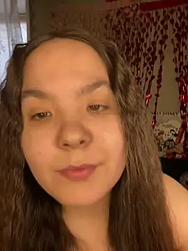 Var Kiss online show from April 13, 4:29 am