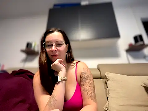 Snapshot of Amai_Live chatting on November 14, 8:24 am Amai Live online show from November 14, 8:24 am