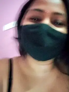 Shristiprakash0 online show from December 18, 6:36 pm