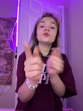 Snapshot of Cutiepiespanks chatting on November 3, 7:26 pm Cutiepiespanks online show from November 3, 7:26 pm