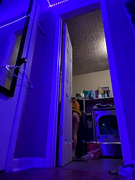 Snapshot of Cutiepiespanks chatting on November 7, 2:44 am Cutiepiespanks online show from November 7, 2:44 am