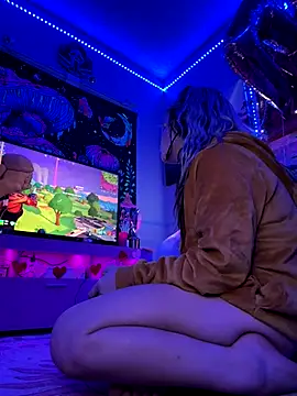 Snapshot of Cutiepiespanks chatting on November 9, 7:50 am Cutiepiespanks online show from November 9, 7:50 am