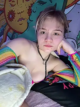 Snapshot of Cutiepiespanks chatting on February 20, 6:26 am Cutiepiespanks online show from February 20, 6:26 am