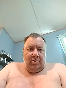 lawndad79 online show from September 14, 4:17 pm