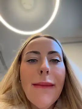 EmaSalis online show from April 13, 7:14 am