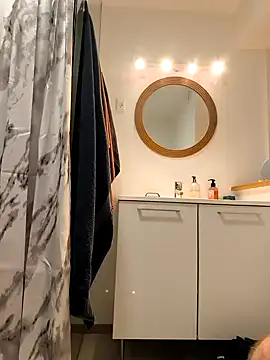 Snapshot of Fist-my-ass chatting on March 15, 11:55 pm Fist-my-ass online show from March 15, 11:55 pm