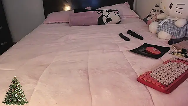 MARIANADIRTY online show from January 5, 5:20 pm