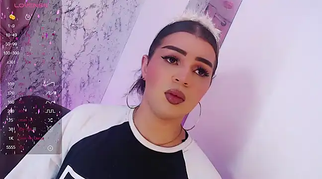 Snapshot of Alexandra_Hornny chatting on March 2, 10:14 am Alexandra Hornny online show from March 2, 10:14 am