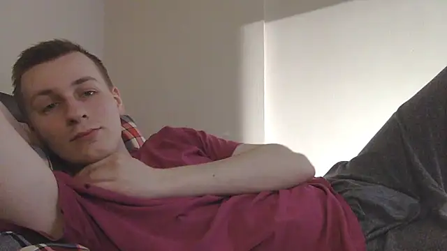 Snapshot of your_andy chatting on February 21, 7:31 am your andy online show from February 21, 7:31 am