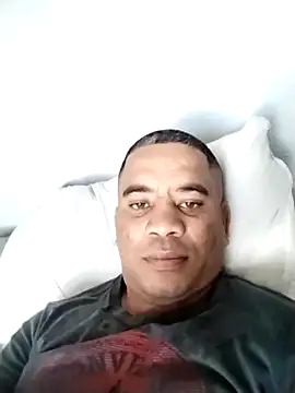 Snapshot of Purplejuice777 chatting on February 6, 12:41 pm Purplejuice777 online show from February 6, 12:41 pm