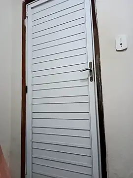 VIC22SECRET online show from February 21, 1:11 am