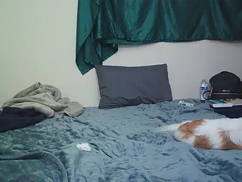 Snapshot of Victoria121565 chatting on February 23, 3:31 pm Victoria121565 online show from February 23, 3:31 pm