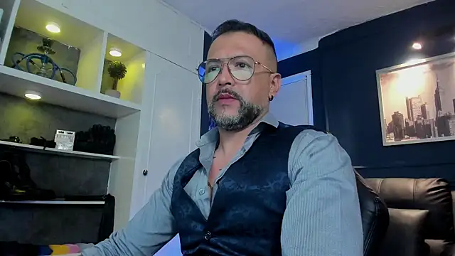 MrFrank tattoo online show from July 14, 6:02 pm