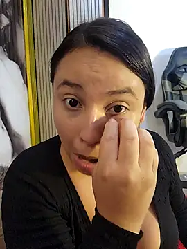 LizzRouse online show from March 3, 8:26 pm