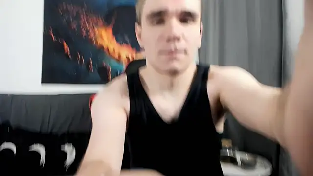 Snapshot of LetsDoSomethingFun chatting on March 13, 3:13 am LetsDoSomethingFun online show from March 13, 3:13 am