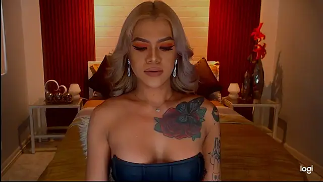 StellaStrong30 online show from July 3, 1:01 am