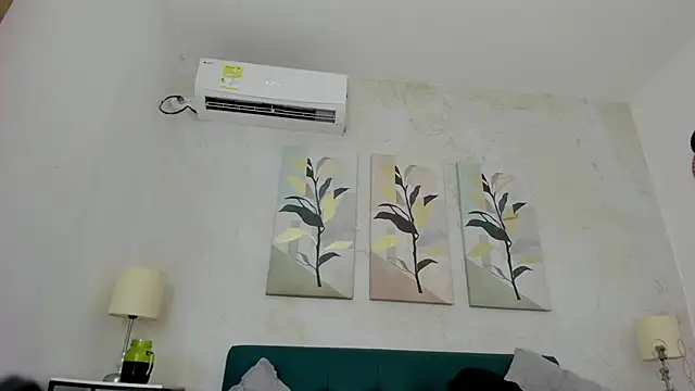 kristyl paez online show from January 7, 2:08 pm