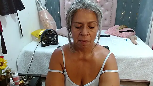 lalisha 96 online show from February 5, 1:21 am