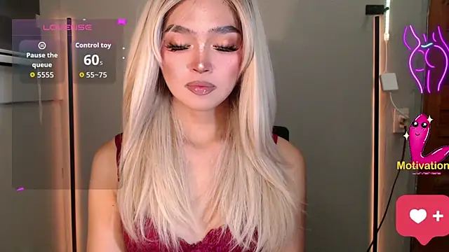 Itsme claire online show from March 25, 11:33 pm