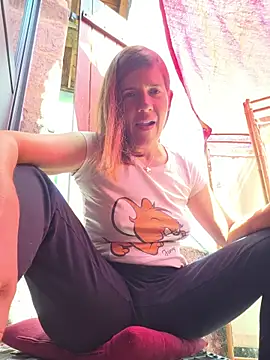 Lina lou4 online show from July 1, 1:34 pm