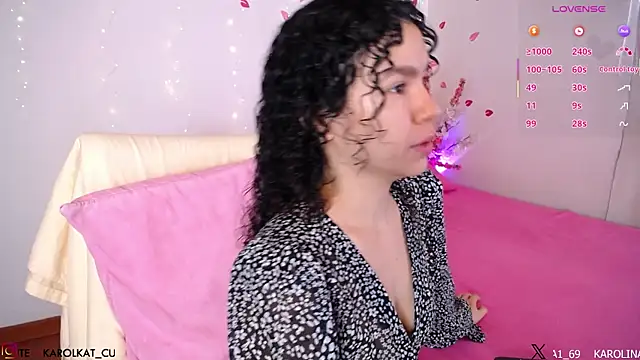 Karolina 1 online show from April 21, 1:50 pm