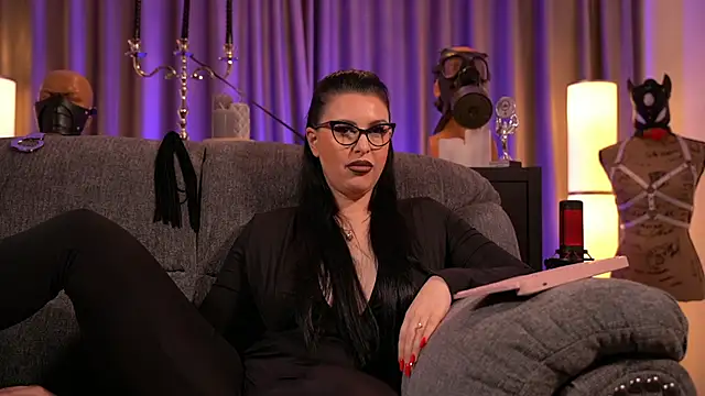 kelly kent online show from January 11, 10:29 pm