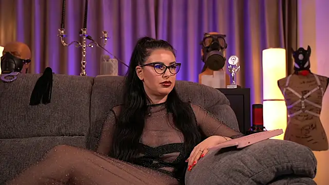 kelly kent online show from January 19, 1:10 am