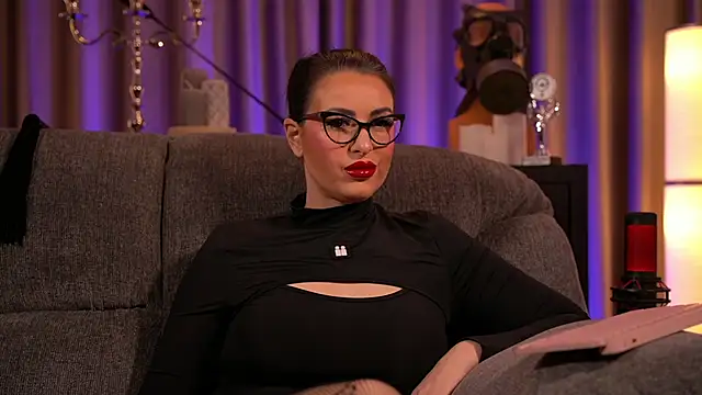 kelly kent online show from January 29, 10:11 pm