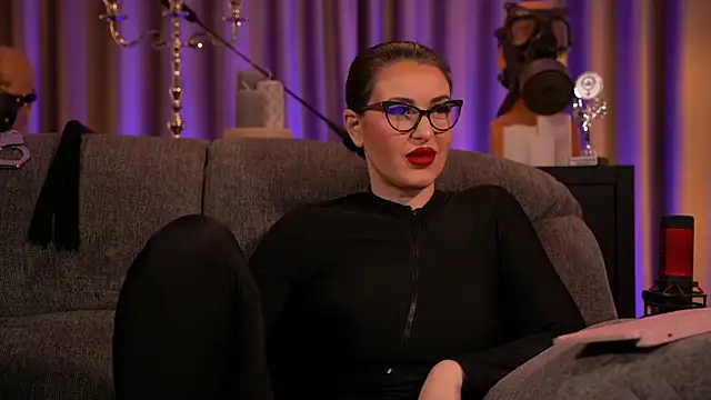 kelly kent online show from February 7, 12:53 am