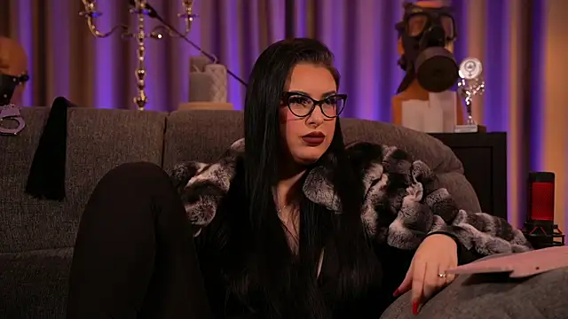 kelly kent online show from February 11, 12:59 am