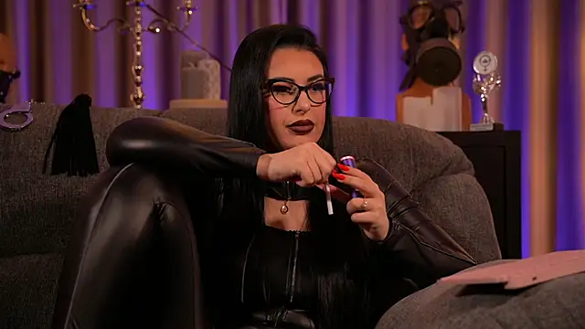 kelly kent online show from February 20, 10:26 pm