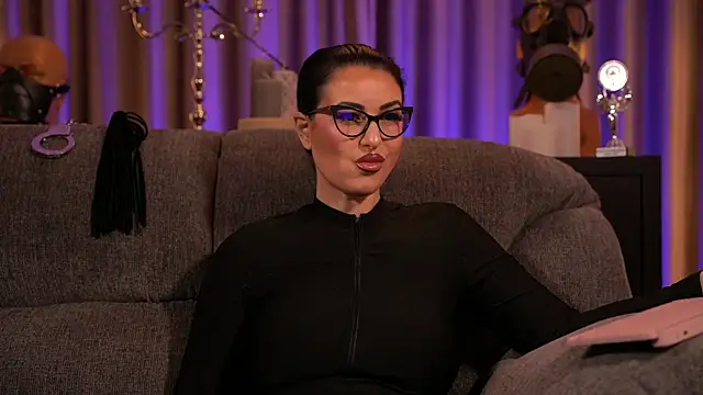 kelly kent online show from February 28, 3:26 am