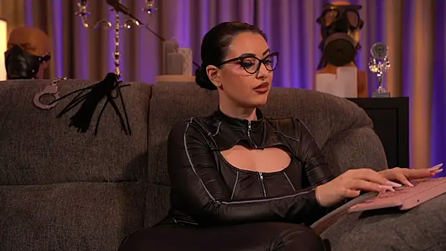 kelly kent online show from March 9, 6:28 am