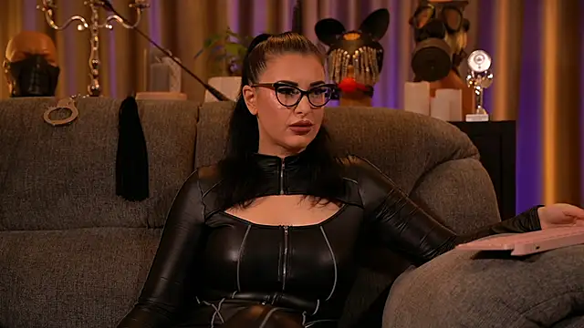 kelly kent online show from October 11, 9:13 pm