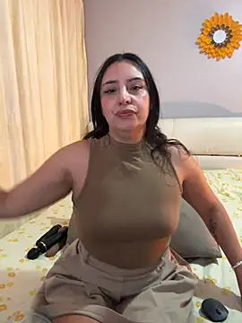 Snapshot of Freyja_soh chatting on July 9, 9:41 pm Freyja soh online show from July 9, 9:41 pm