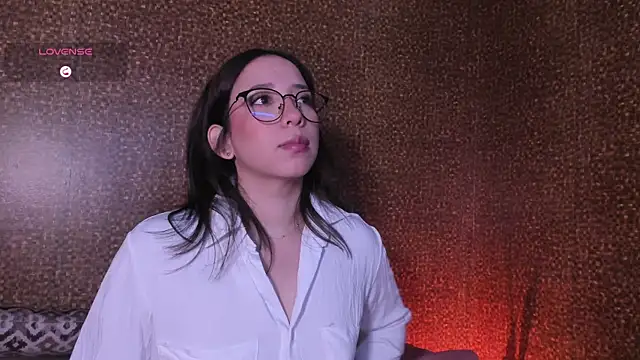 Apartment28 online show from May 26, 2:07 am