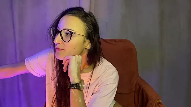 spottyyy online show from February 12, 3:18 am