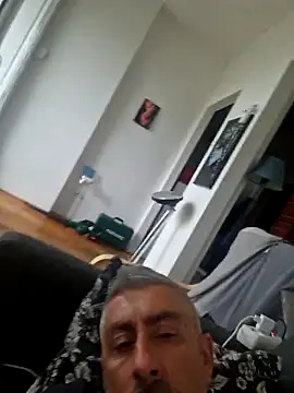 cuci45 online show from March 26, 2:44 pm