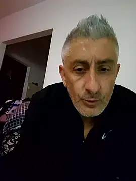 cuci45 online show from April 11, 10:58 pm