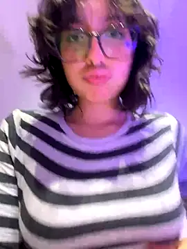 aurora xoxo online show from December 2, 4:20 am