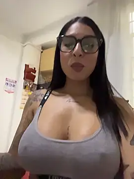 Snapshot of charlotte_stevenss_ chatting on June 30, 3:46 pm charlotte stevenss online show from June 30, 3:46 pm