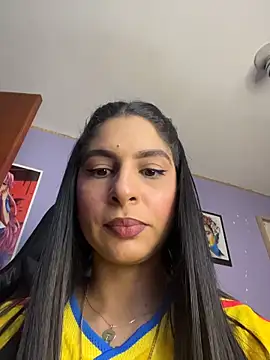 Snapshot of charlotte_stevenss_ chatting on July 7, 2:21 pm charlotte stevenss online show from July 7, 2:21 pm