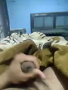 Deshilund9 online show from December 12, 4:43 pm